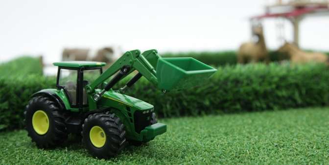 Marker og gr�s til Siku landbrug